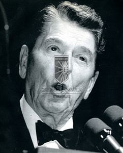 Image description is not available for 1994.209